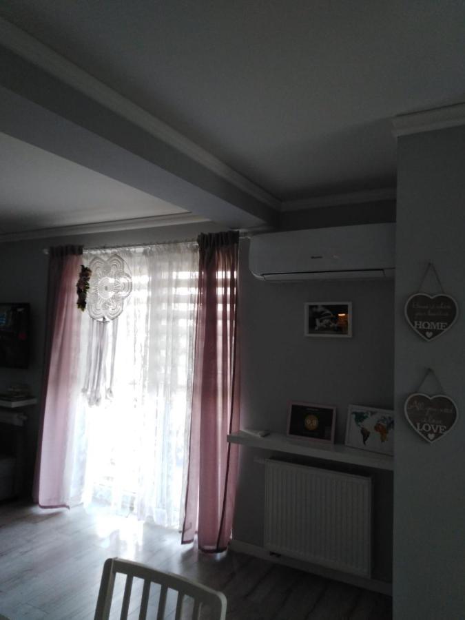 Apartament Julek Klimatyzowany ออชเวียนชิม ภายนอก รูปภาพ
