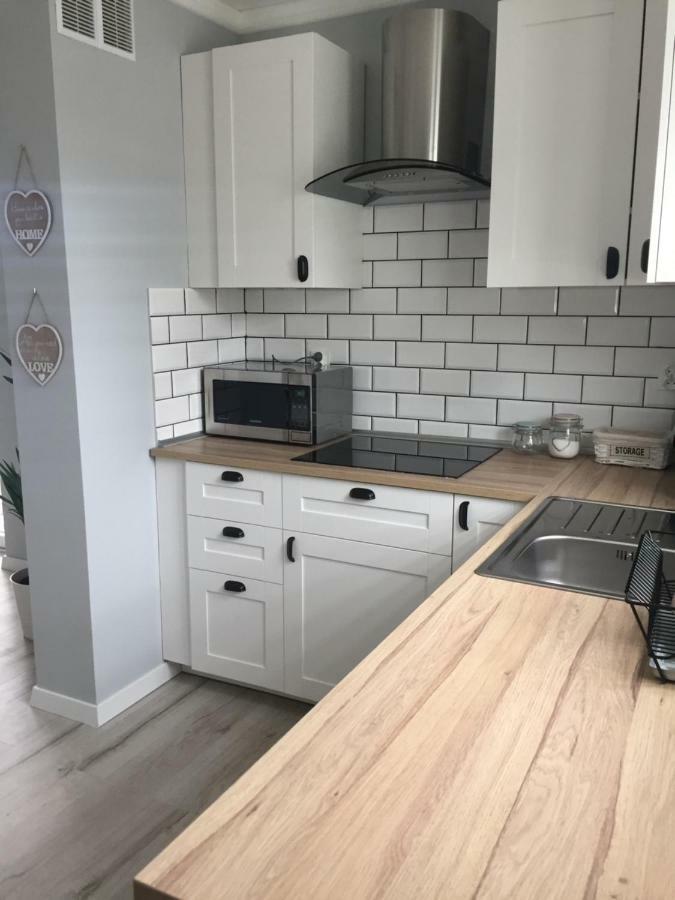 Apartament Julek Klimatyzowany ออชเวียนชิม ภายนอก รูปภาพ