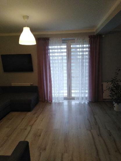 Apartament Julek Klimatyzowany ออชเวียนชิม ภายนอก รูปภาพ