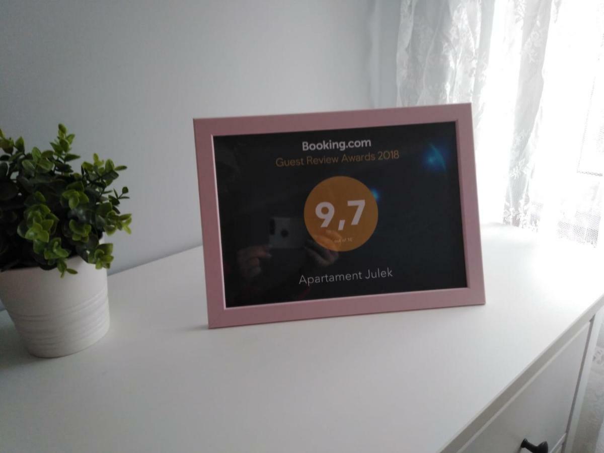 Apartament Julek Klimatyzowany ออชเวียนชิม ภายนอก รูปภาพ